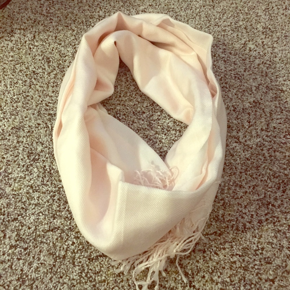 Beautiful light pink scarf